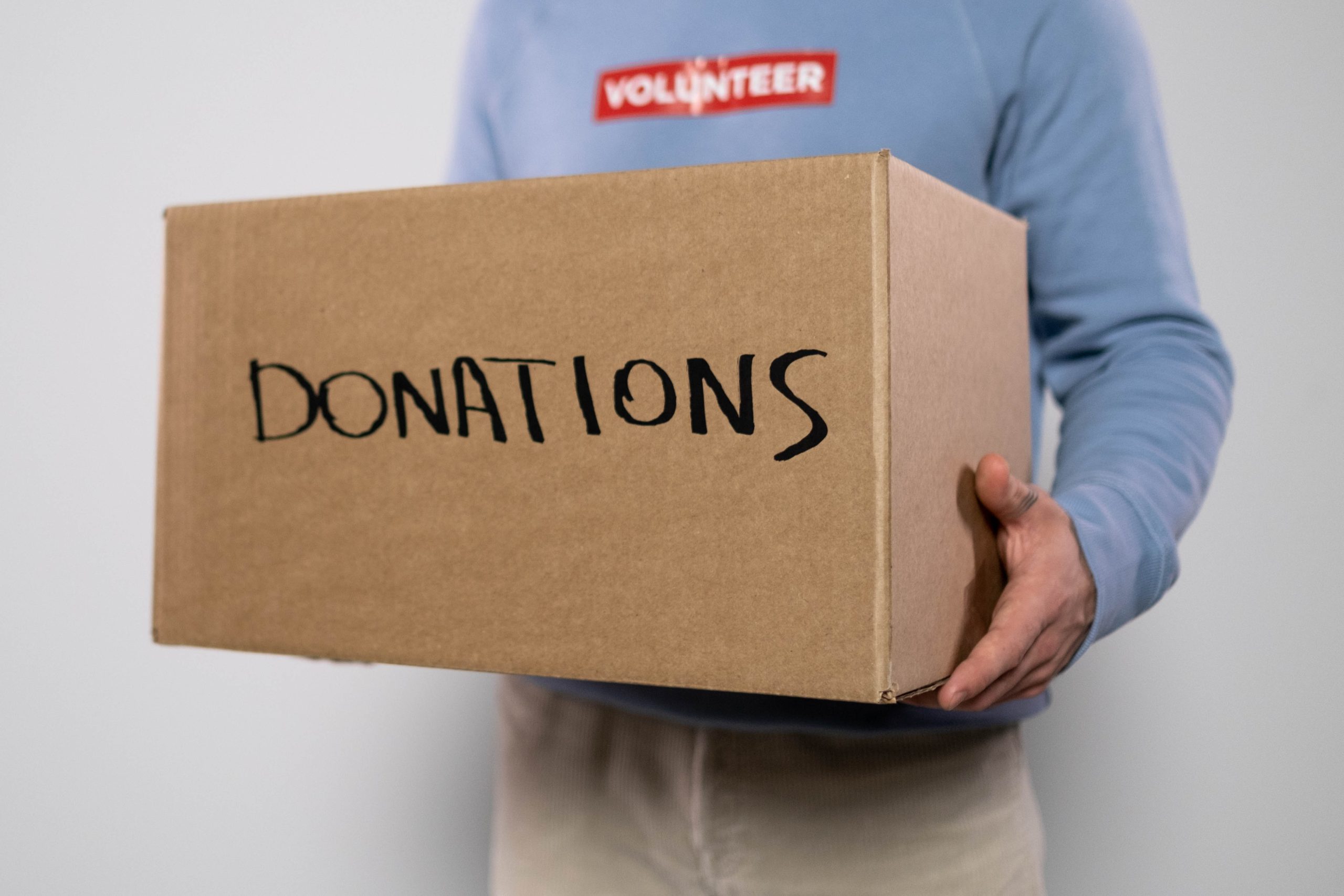 How To Ask For Donations By Text & Email: Wording & Examples [Updated June  2023]